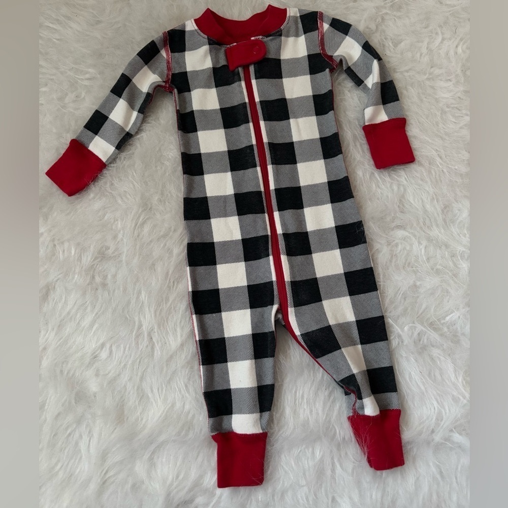 Hanna Andersson Black and White Checkered Kids Footie with Red Trim